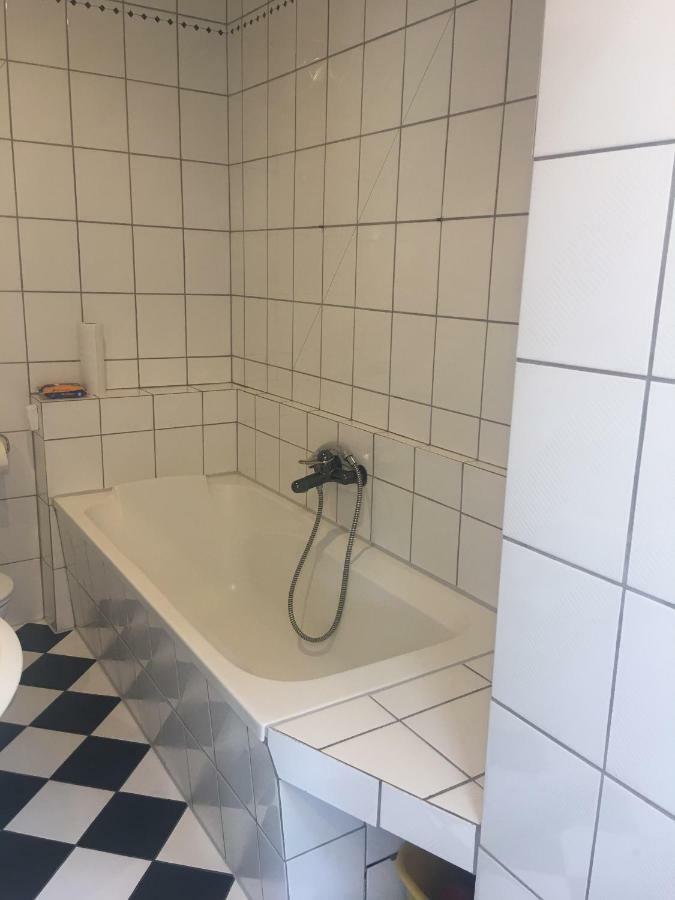 Apartment am Friedrich Ebert Park mit über 100qm Wohnfläche Hamm  Exterior foto